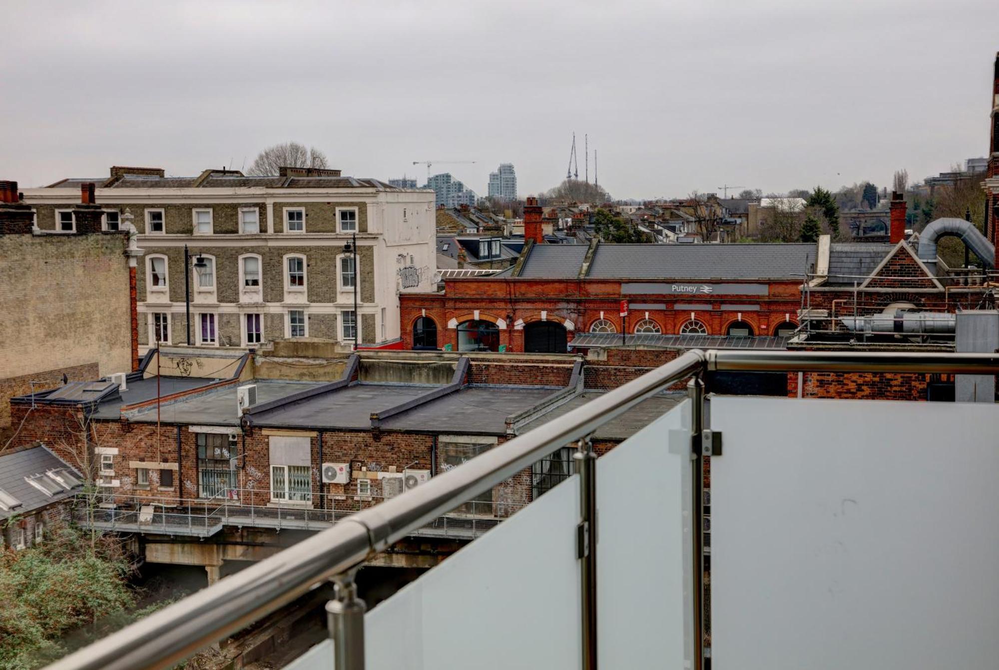 Putney Hotel; BW Signature Collection London Exterior photo